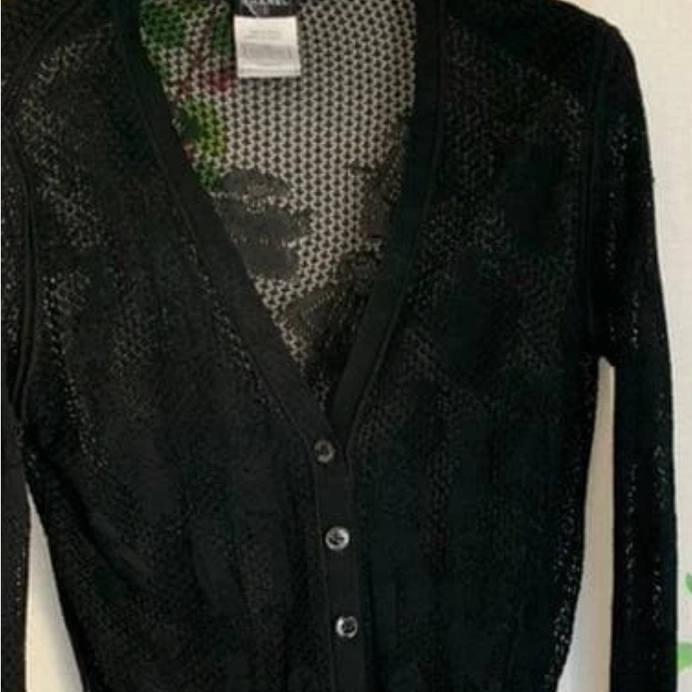 Chanel two pieces sweater set top  size 44 inside size 38 Black